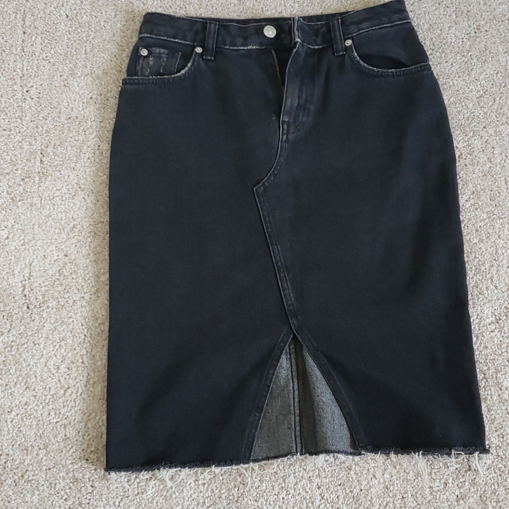 H&M denim skirt